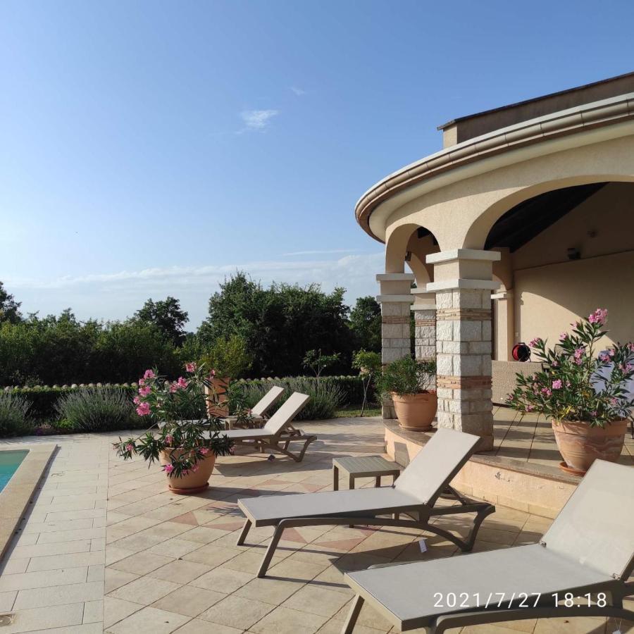 Villa Parenzo Poreč Buitenkant foto